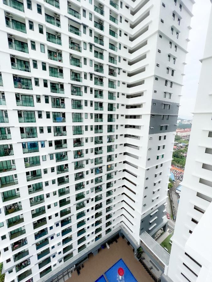 Aurora Vista Homestay Bangi At Vista Bangi With Wifi Netflix Gym Sauna Coway Swimming Pool-River View カジャン エクステリア 写真