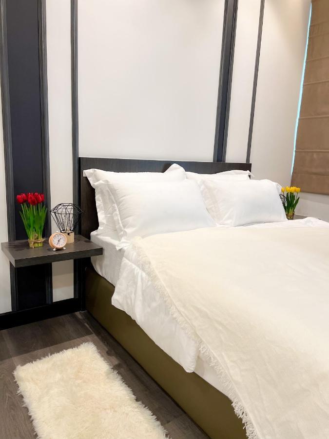 Aurora Vista Homestay Bangi At Vista Bangi With Wifi Netflix Gym Sauna Coway Swimming Pool-River View カジャン エクステリア 写真