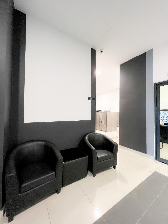 Aurora Vista Homestay Bangi At Vista Bangi With Wifi Netflix Gym Sauna Coway Swimming Pool-River View カジャン エクステリア 写真