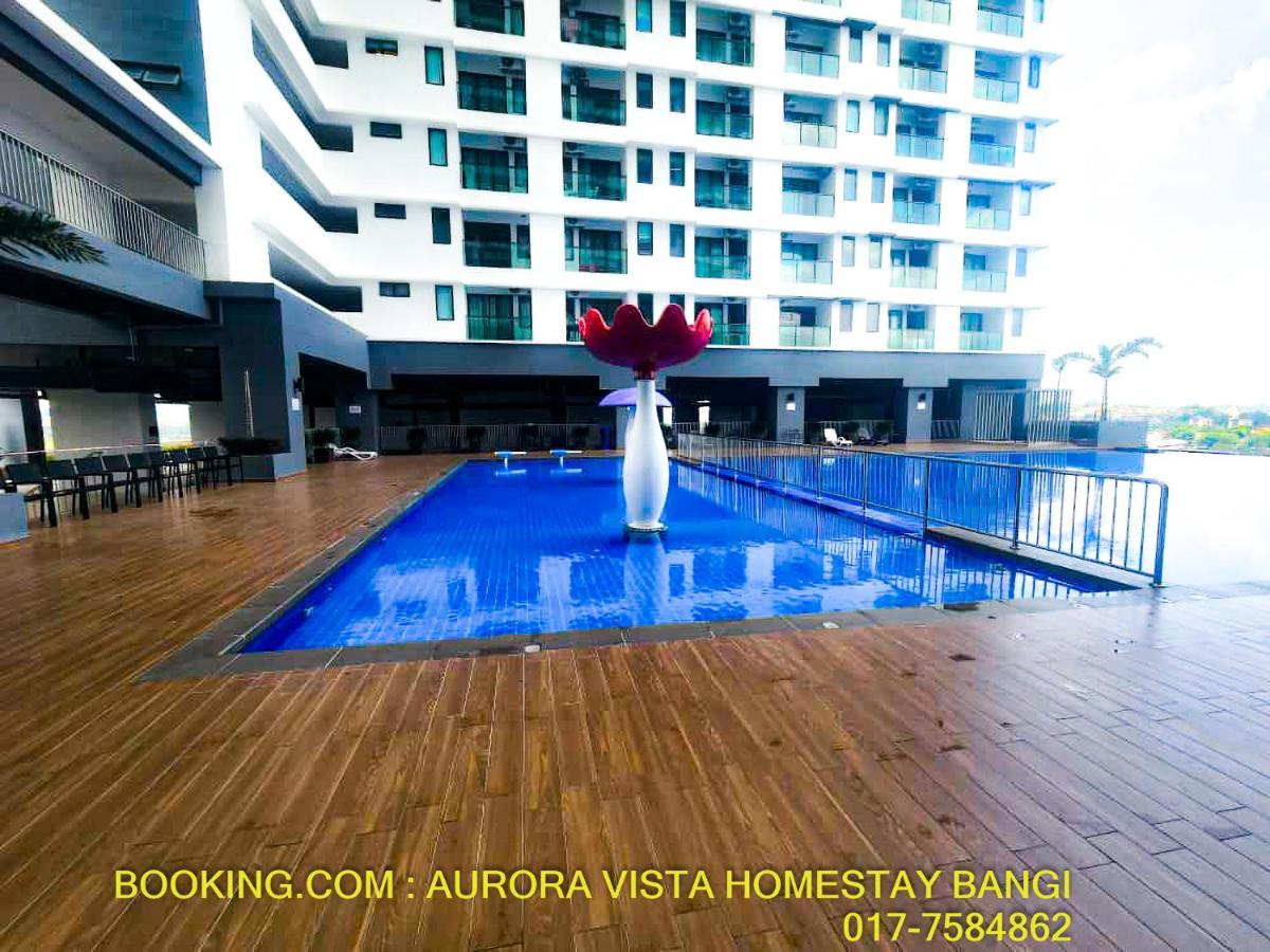 Aurora Vista Homestay Bangi At Vista Bangi With Wifi Netflix Gym Sauna Coway Swimming Pool-River View カジャン エクステリア 写真